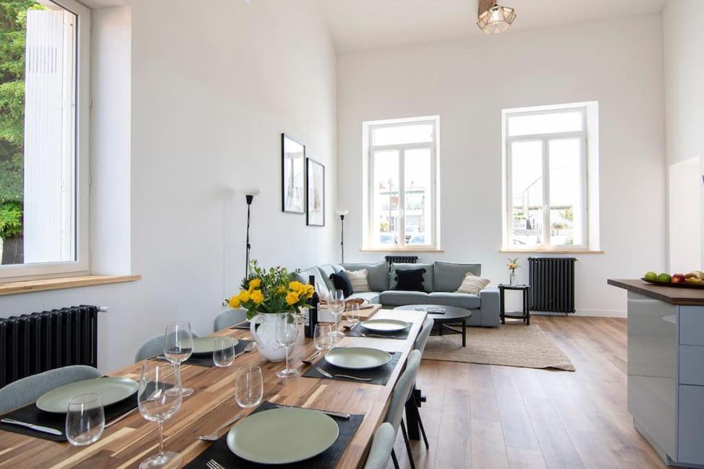 Treize Maison 3 Bed House In Centre Of Saint Severin Exterior photo